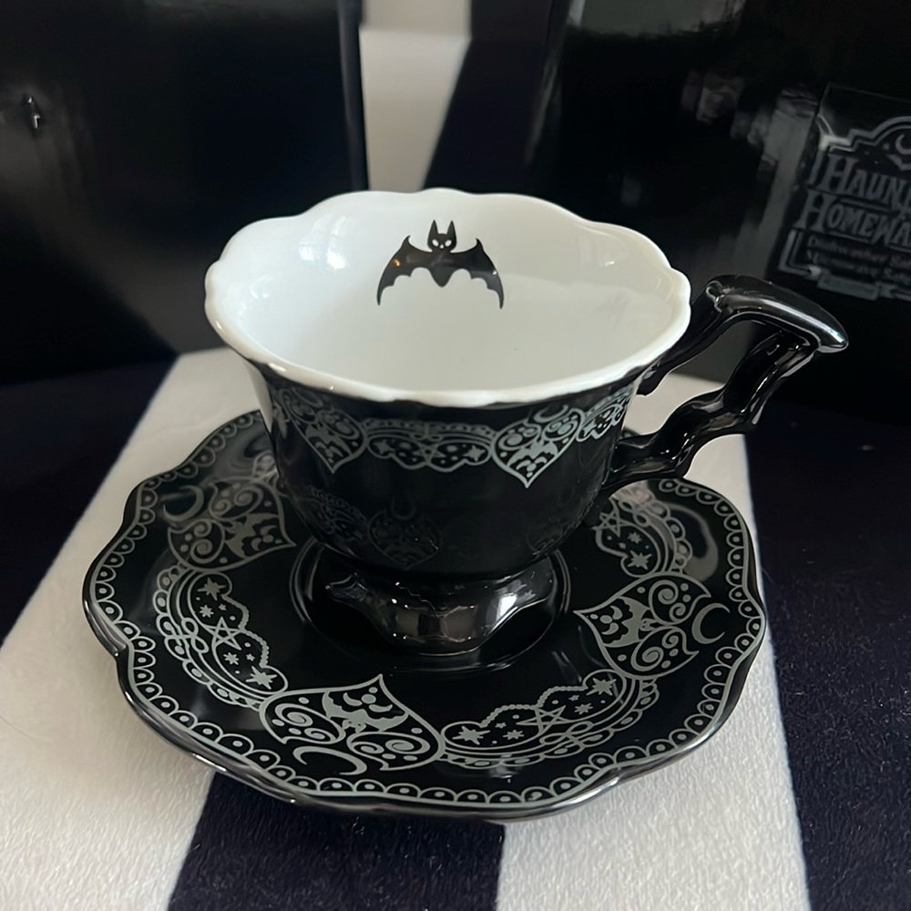 Killstar Black Bat Teacup and Saucer Set (2) NWT